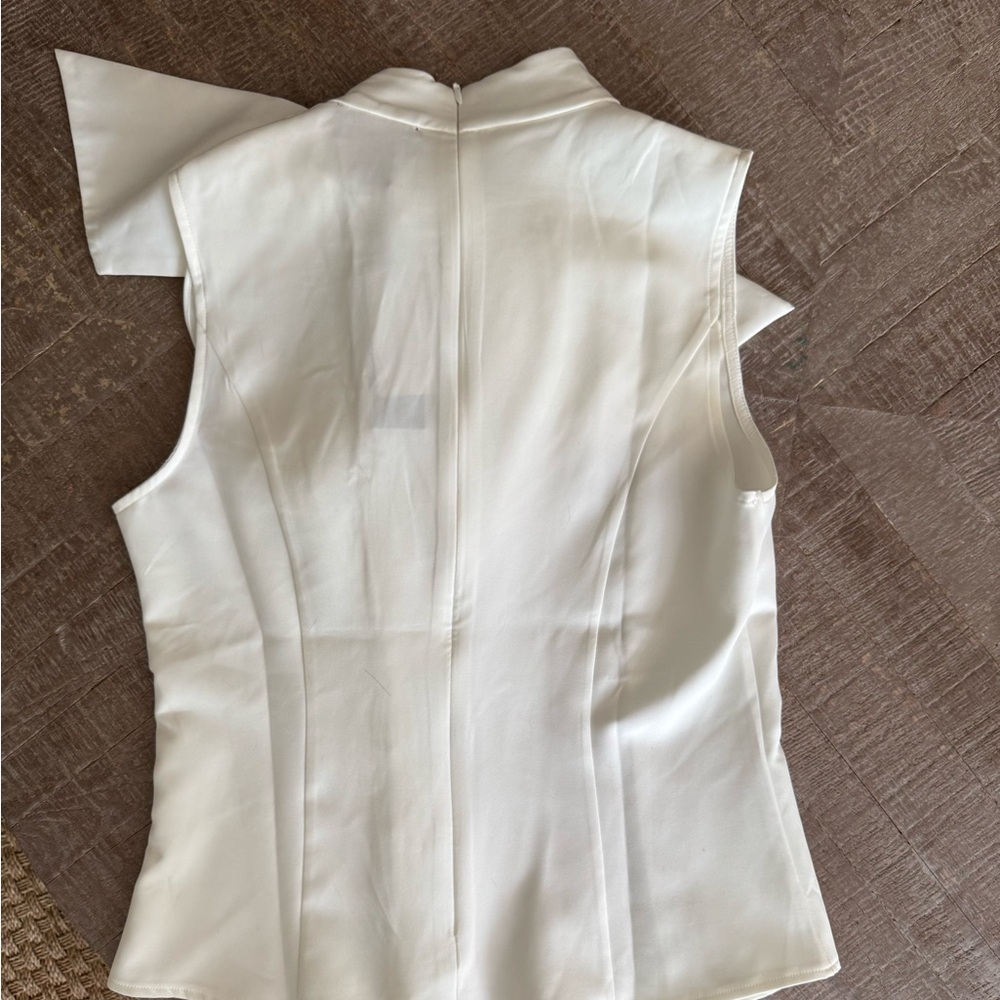 NWT GRACIA + WHITE + SLEEVLESS + BOW - Picture 4 of 10
